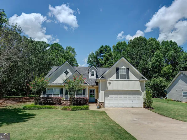 5238 Leecroft Dr, Sugar Hill, GA 30518