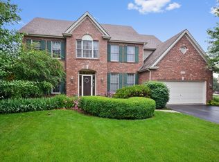 1202 King James Ave, St Charles, IL