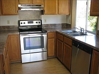 4th image of 3420 Cherry Blossom Dr NE