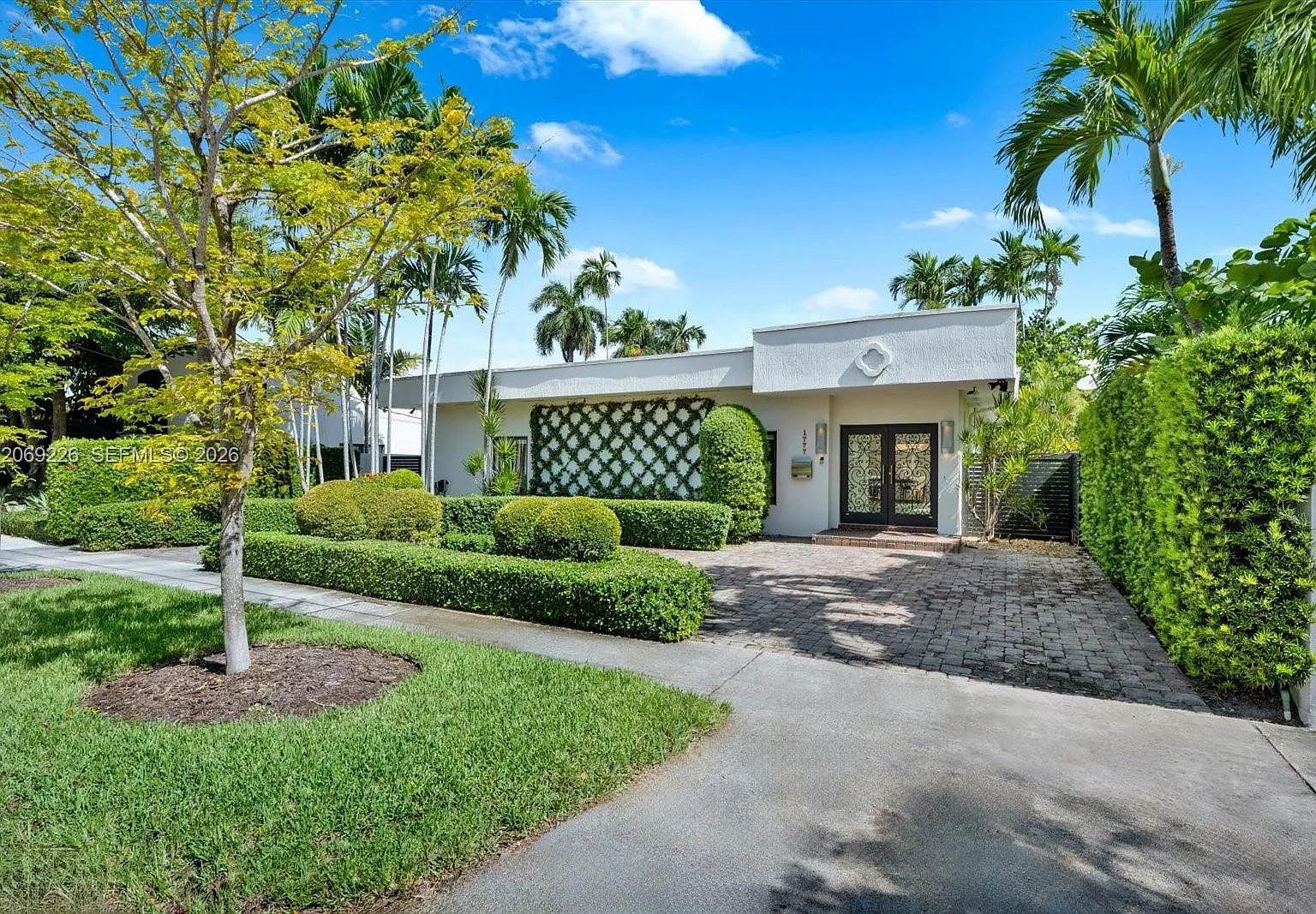 Biscayne Point — Photo 4