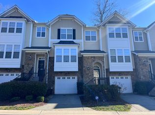 6108 Braidwood Ct, Raleigh, NC 27612