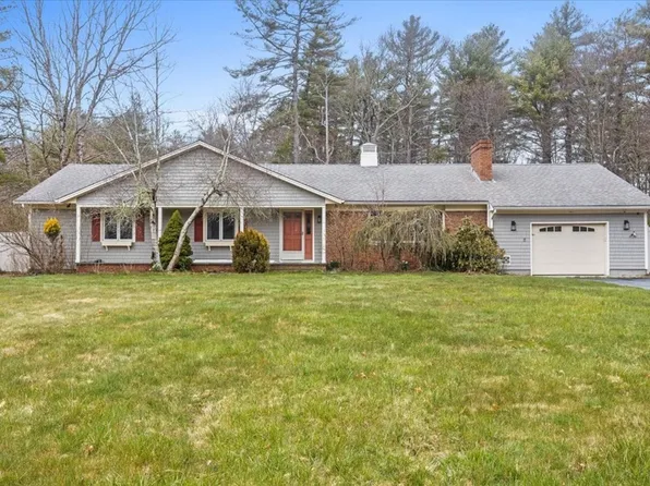 515 Collins Corner Rd, Dartmouth, MA 02747