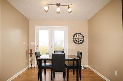 Closer picture of dining room.