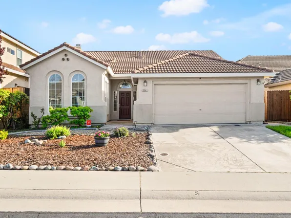 2241 Vail Ct, Rocklin, CA 95765