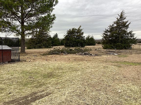 5th image of 526 County Road 3202