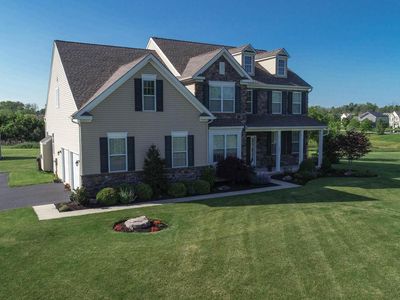 1841 Candlewyck Ln, Green Lane, PA, 18054