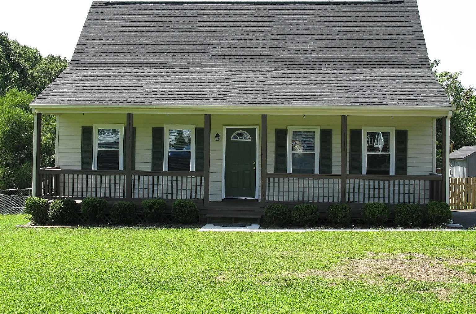 6419 Chenault Way — Photo 2