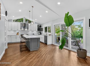 75 Harbor Greens Cir, Red Bank, NJ 07701