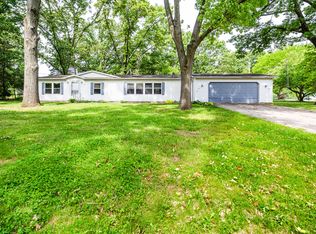684 Louise Ave, Benton Harbor, MI 49022