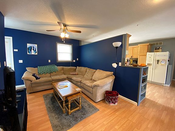4th image of 403 W Hildreth St