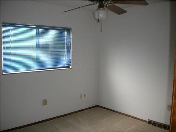 215002344_4