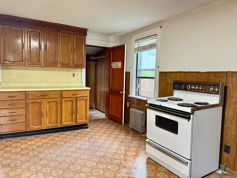 26 Wintworth St #1 — Photo 3