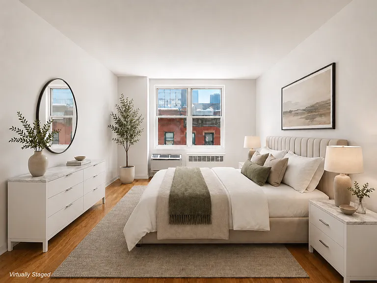 401 W 56th St #5L — Photo 3
