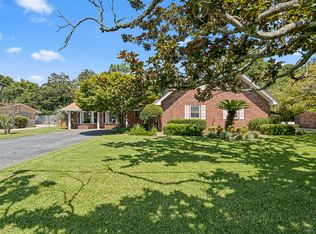 20 Magnolia Ave, Shalimar, FL 32579