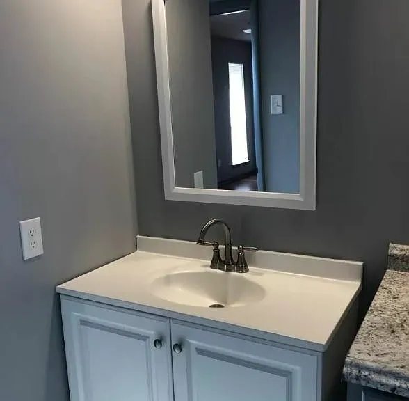 1460 Monroe Ave — Photo 12