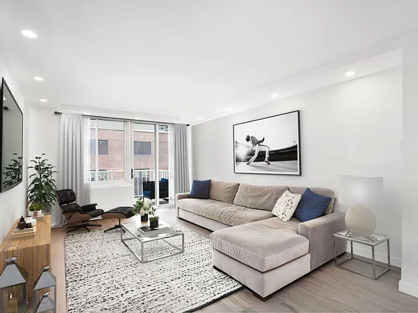 220 E 65th St APT 12F, New York, NY 10065