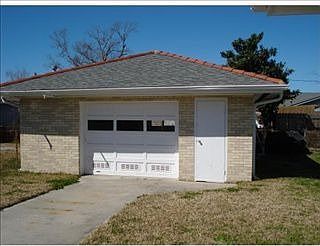1st image of 2340 Lyndell Dr