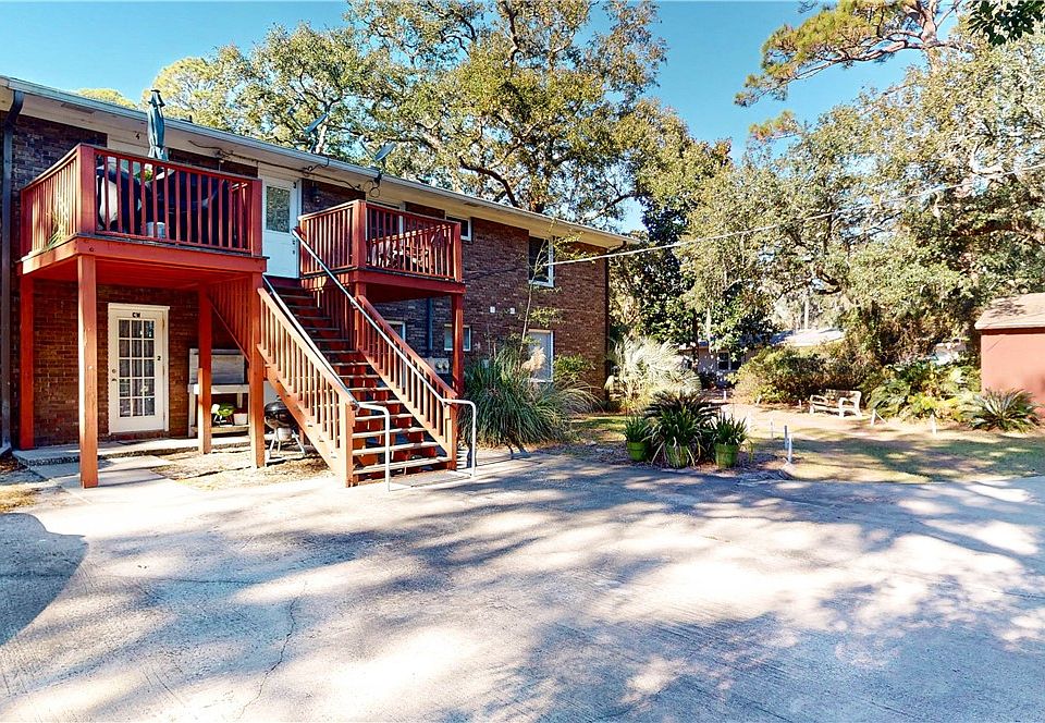 1st image of 1 Lanier Rd APT 3
