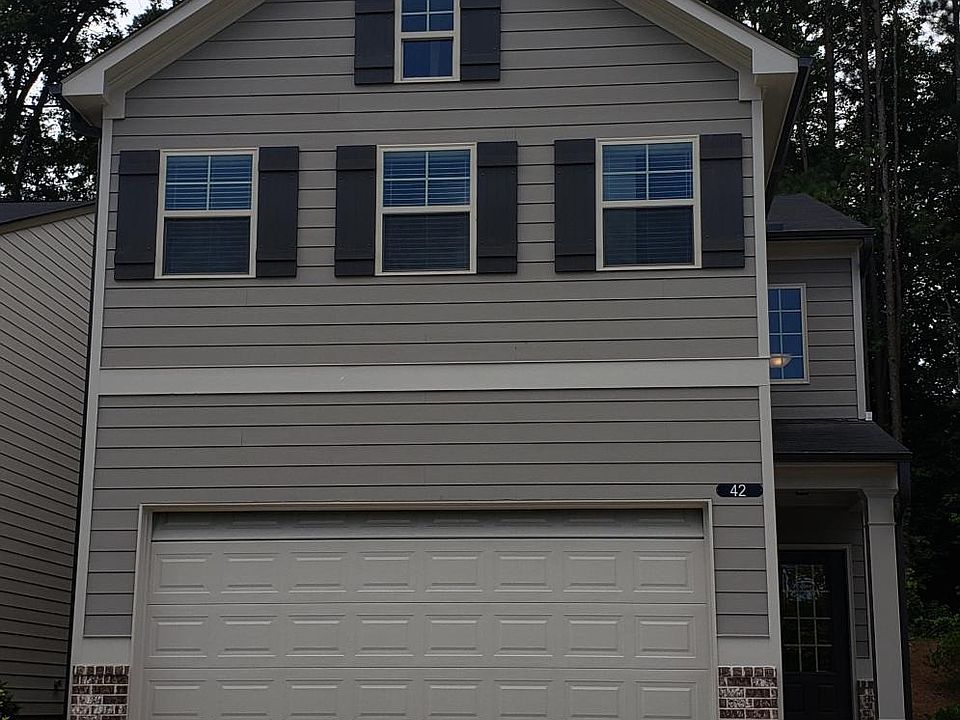 1st image of 43 Laurel Dr E