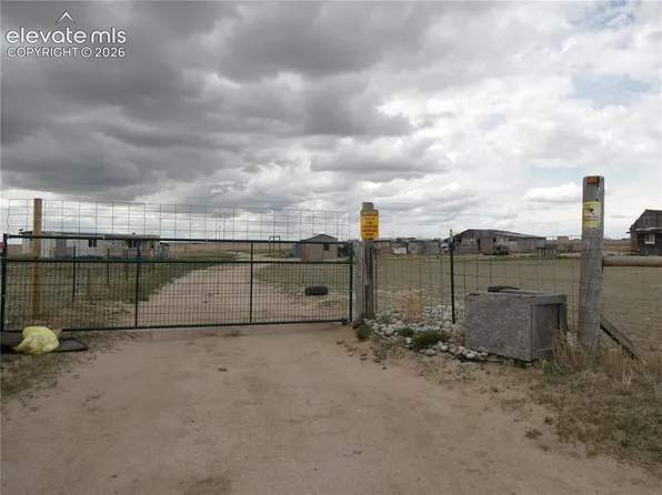33675 Big Springs Rd, Yoder, CO 80864