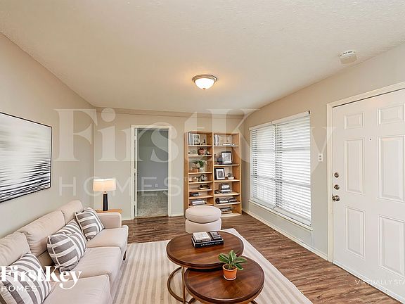 4th image of 3101 Marydale Rd