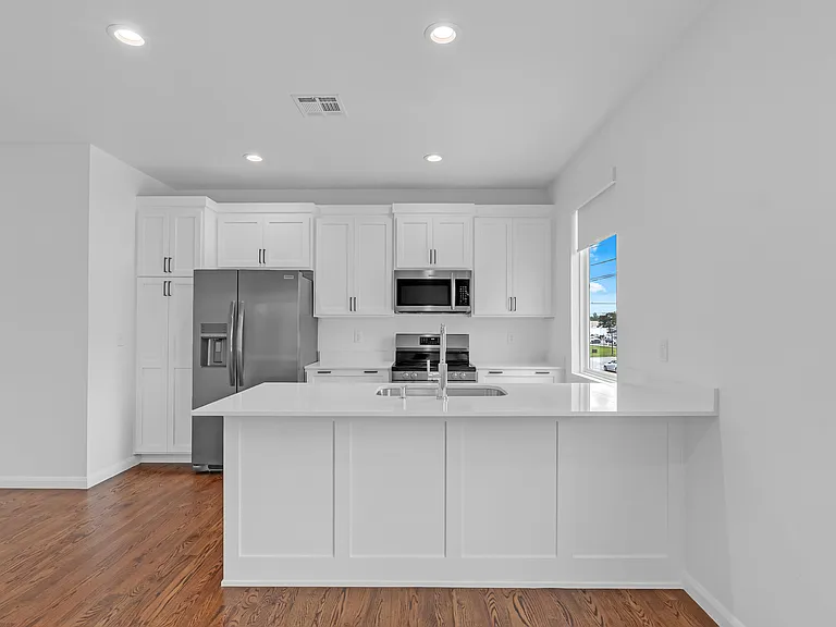 5501 E 15th St #B — Photo 9