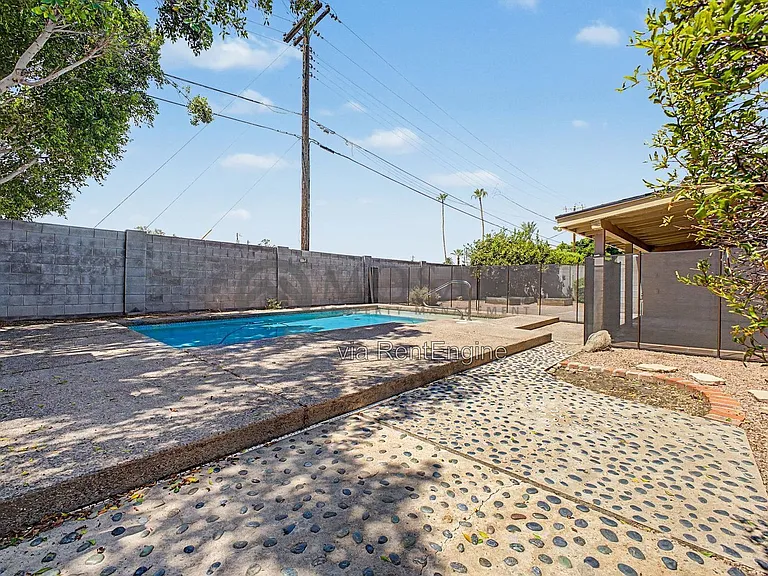 3333 E Medlock Dr — Photo 38