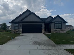 1721 Bluestone Dr, Normal, IL 61761