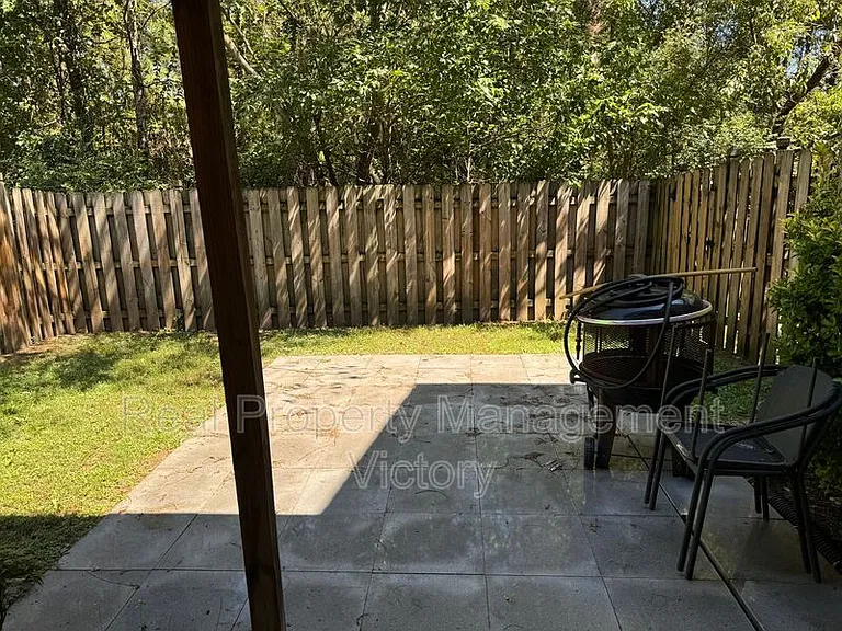4248 Ashwood Cv — Photo 12