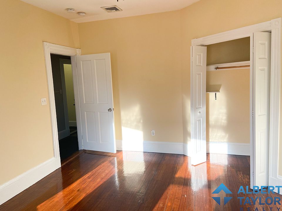 Bedroom #1