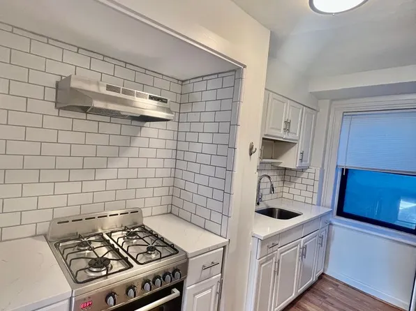 54 North Washington Street, 54 N Washington St APT 1, Tarrytown, NY 10591