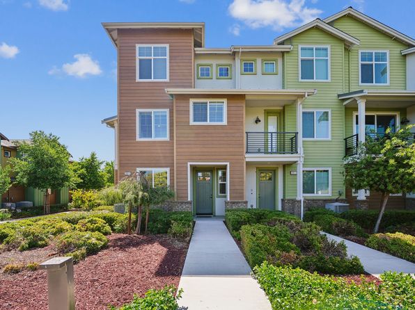 389 Basswood Cmn UNIT 5