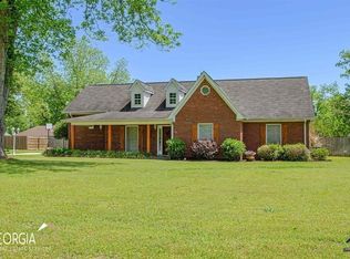 102 Plateau Dr, Warner Robins, GA 31093