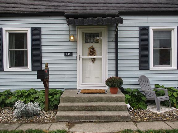 2nd image of 445 Lynnwood Dr
