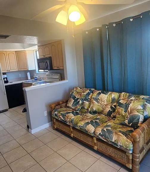 8208 Presidential Ct — Photo 19