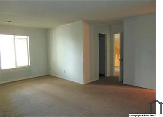 1103 Julia St NW #1 — Photo 4