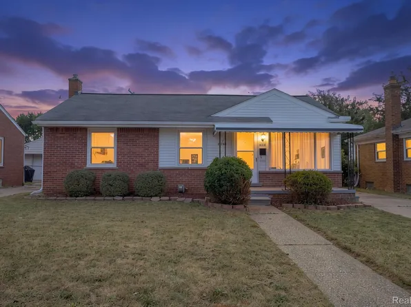 28740 Edward St, Roseville, MI 48066