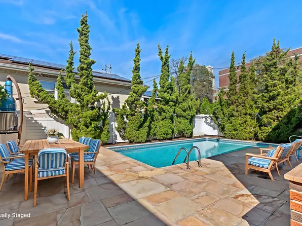 8506 Narrows Avenue image 37 of 45