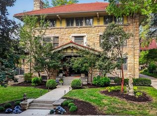 3726 Madison Ave, Kansas City, MO 64111