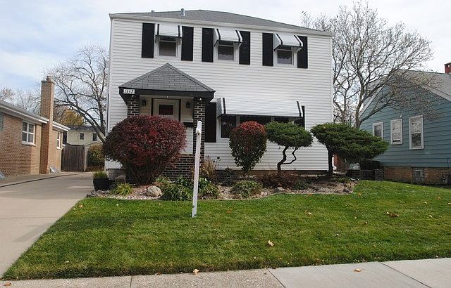 1st image of 1337 Boeger Ave
