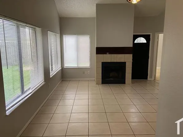 5443 Forest Bridge Way, Houston, TX 77066