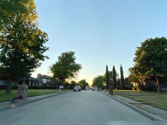 5th image of 917 Manor Dr
