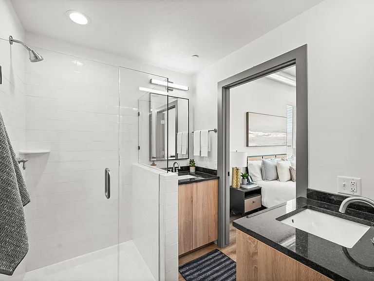 SUR17 Townhomes — Photo 5
