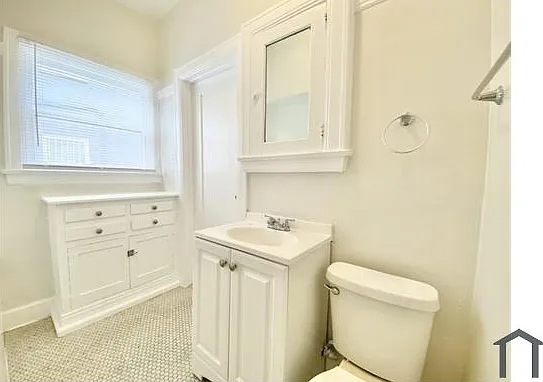 236 S New Hampshire Ave #242 — Photo 10