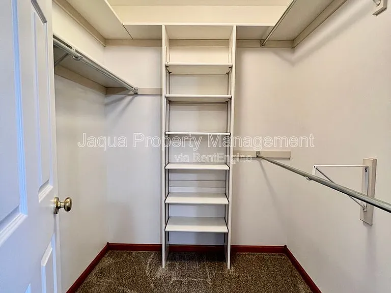 53641 Rolling Meadow Blvd — Photo 14
