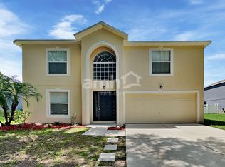 715 Valrico Hills Ln, Valrico, FL 33594