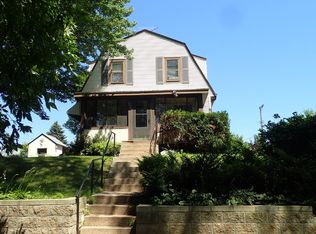 1879 Ames Ave, Saint Paul, MN 55119