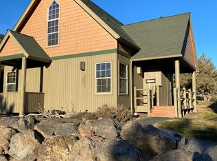 1803 Prairie Falcon Dr, Redmond, OR 97756