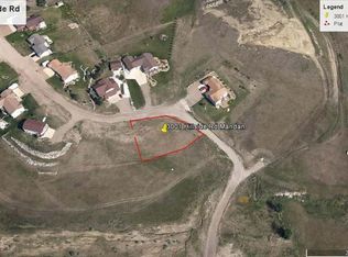 3001 Hillside Rd NW, Mandan, ND 58554