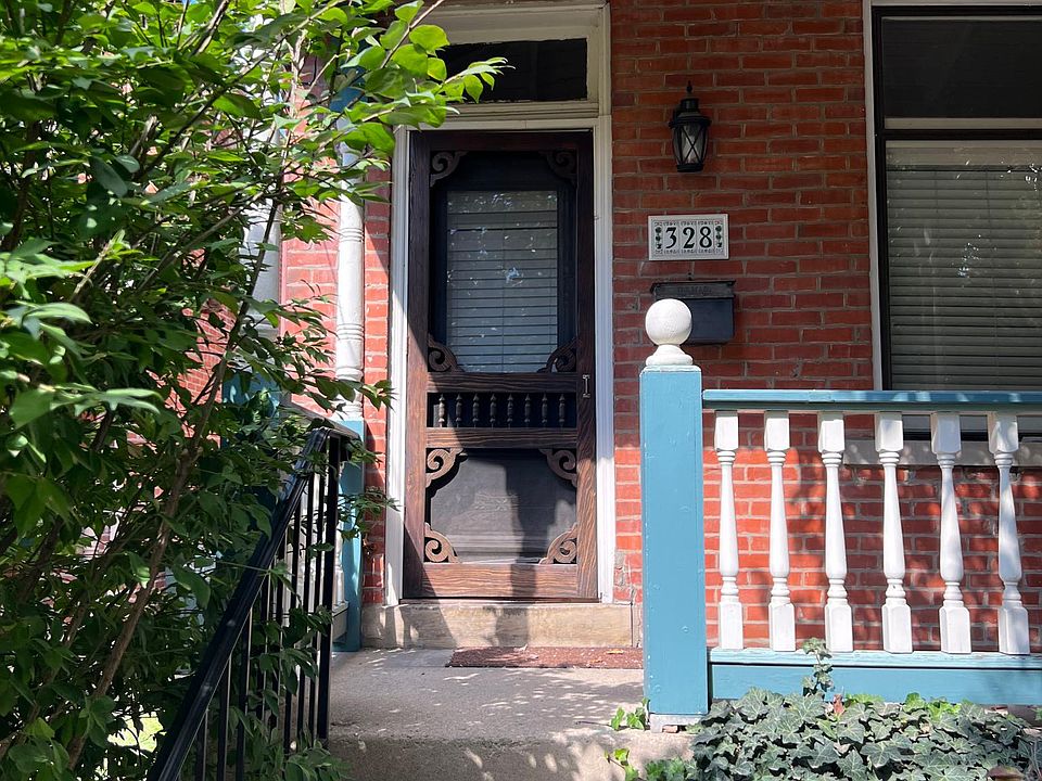 1st image of 328 W 1st Ave
